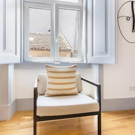 Colosseum Building - Gamma *